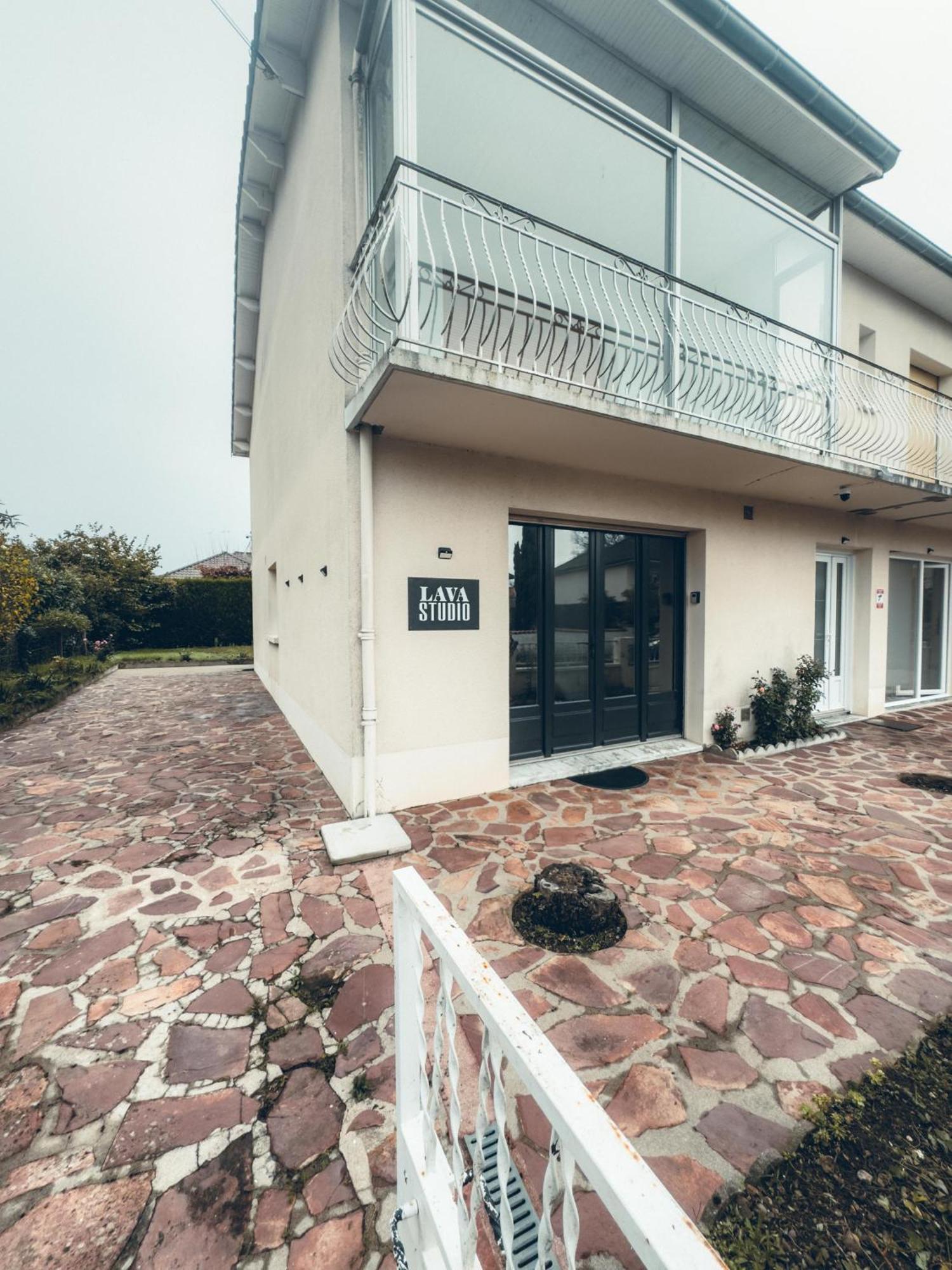 Lava Studio Poitiers Exterior photo